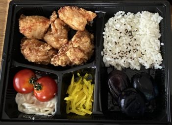 唐揚げ弁当２